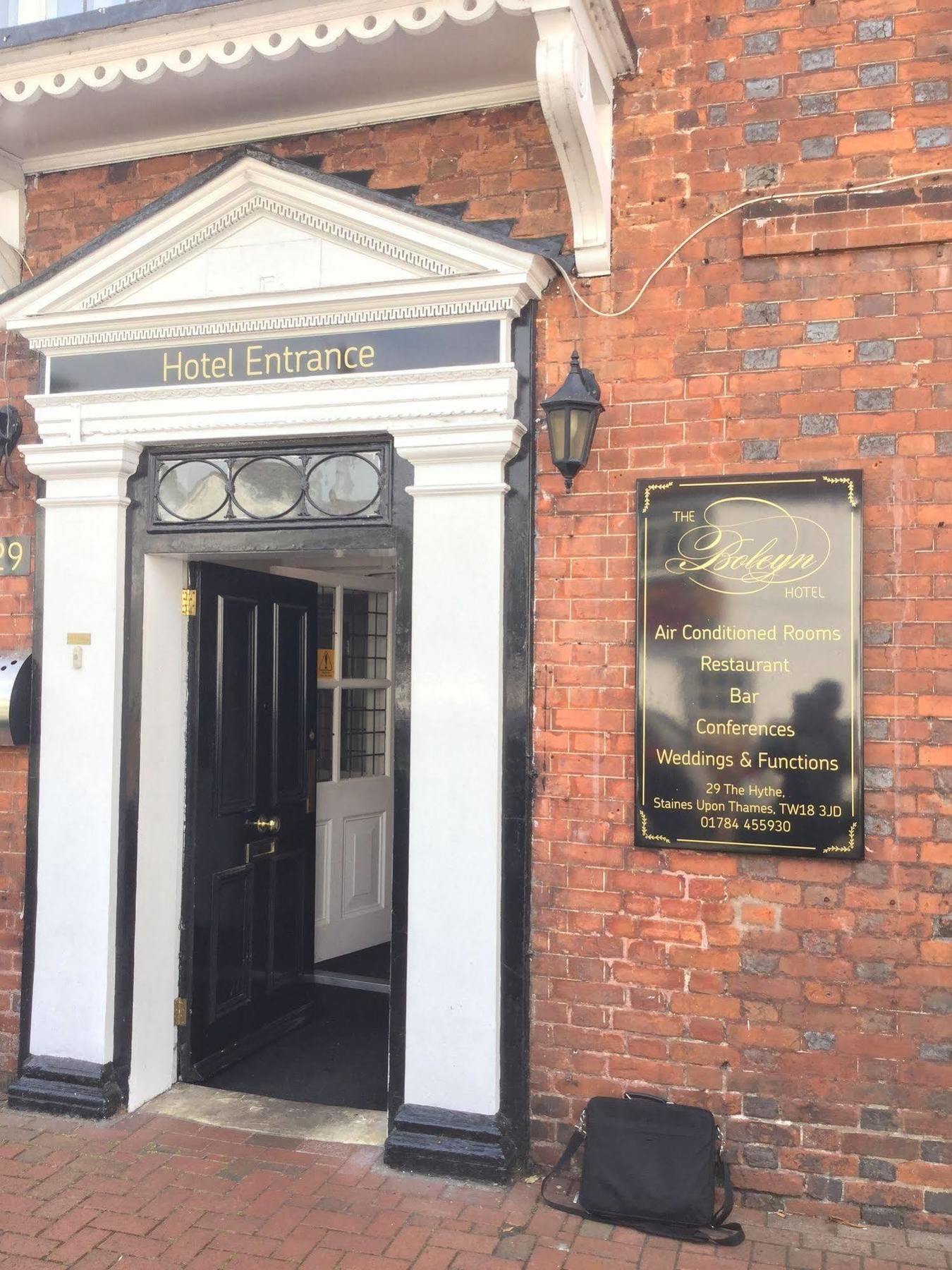 The Boleyn Hotel Staines-upon-Thames Buitenkant foto
