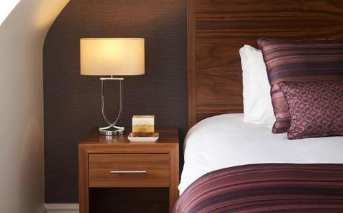 The Boleyn Hotel Staines-upon-Thames Buitenkant foto